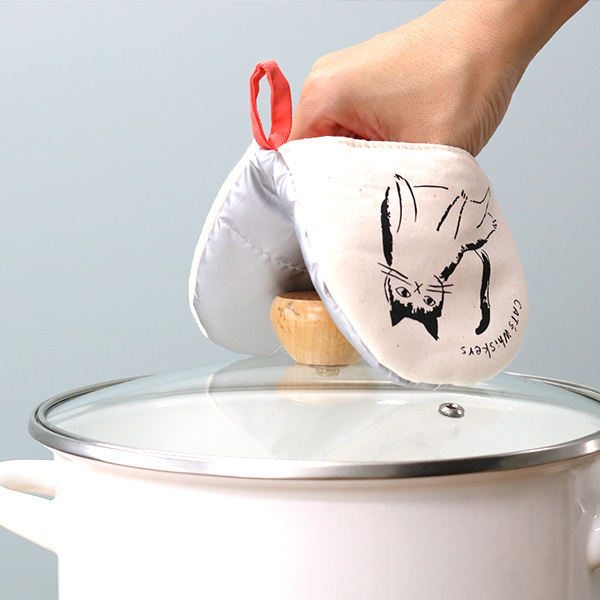 キッチンミトン 鍋つかみ 綿 布製 ネコ柄 CATS Whiskers （ ミトン