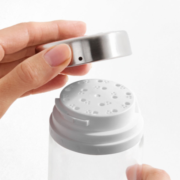 OXO（SWAROVSKI） OXO オクソー 調味料入れ 粉ふるい 240ml