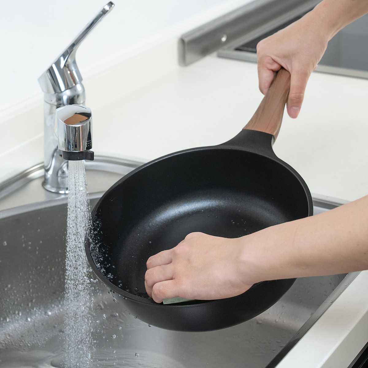 和平フレイズ フライパン 24cm IH対応 深型 両口 蒸し台付き Nトーン