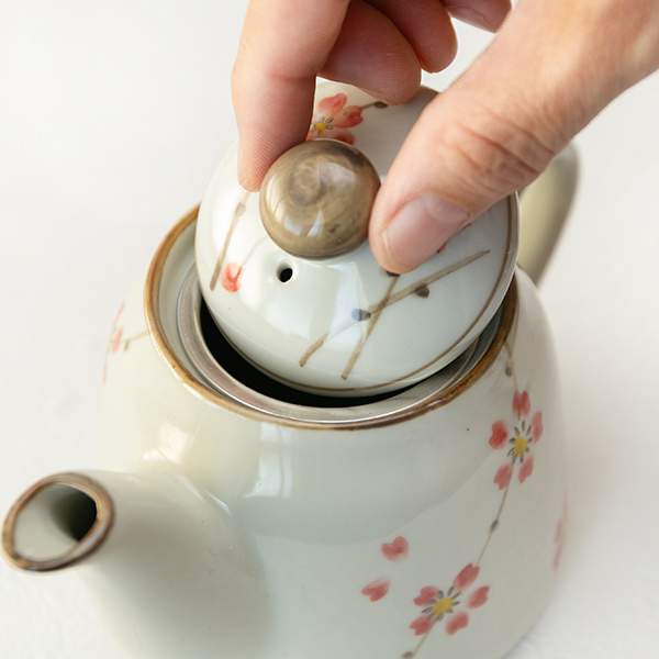 ポット 450ml 小梅 茶こし付き 急須 ティーポット 陶器 （ 食洗機対応