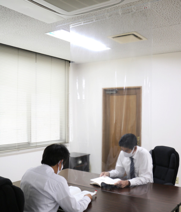 透明シート 店舗 180cm×20個セット ハトメタイプ 防炎 抗ウイルス 抗菌 透明間仕切り （ ビニールカーテン 透明 ）の画像