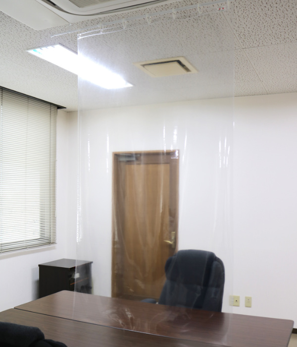 透明シート 店舗 180cm×20個セット ハトメタイプ 防炎 抗ウイルス 抗菌 透明間仕切り （ ビニールカーテン 透明 ）の画像
