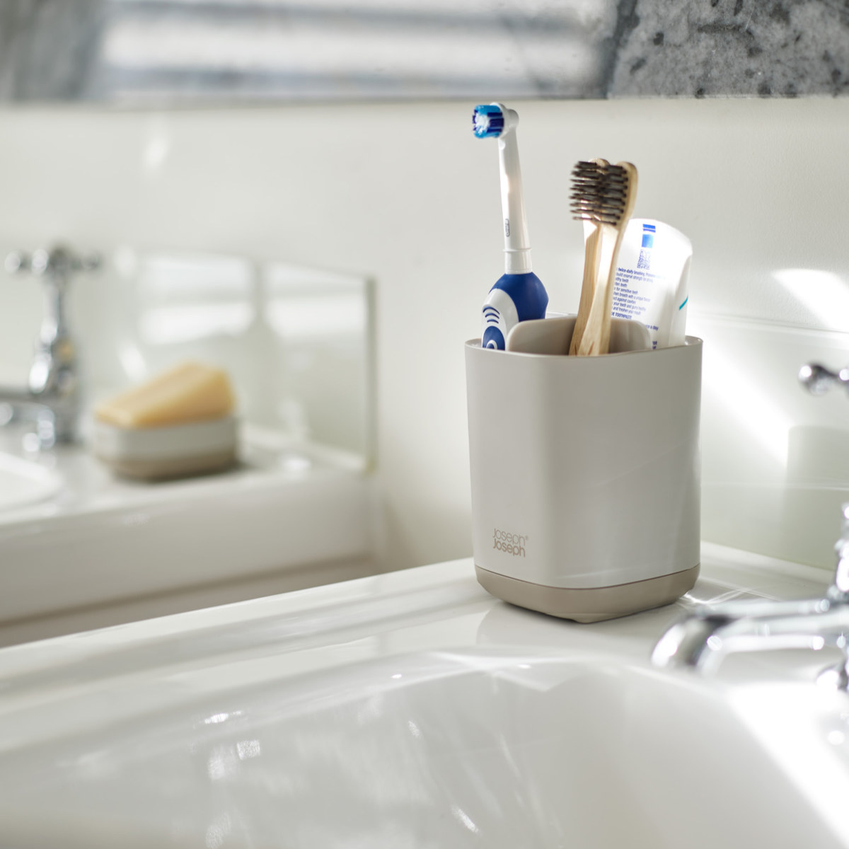 Joseph Joseph（ジョセフジョセフ） 歯ブラシスタンド イージーストア