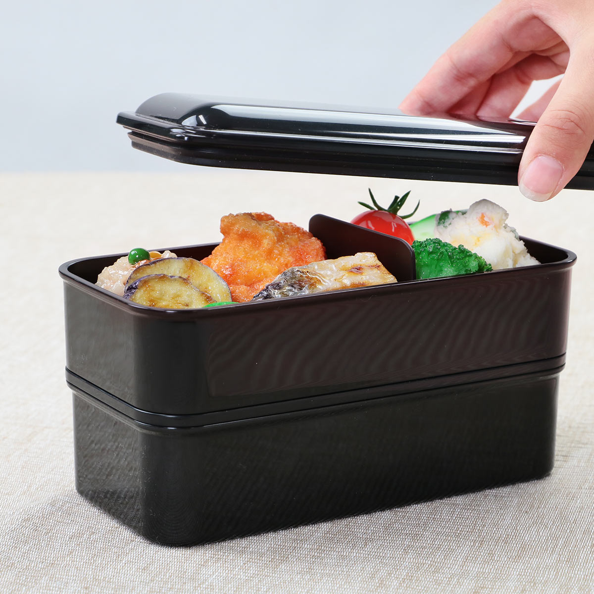 スケーター お弁当箱 2段 抗菌 850ml パッキン一体型 ふわっと レトロ