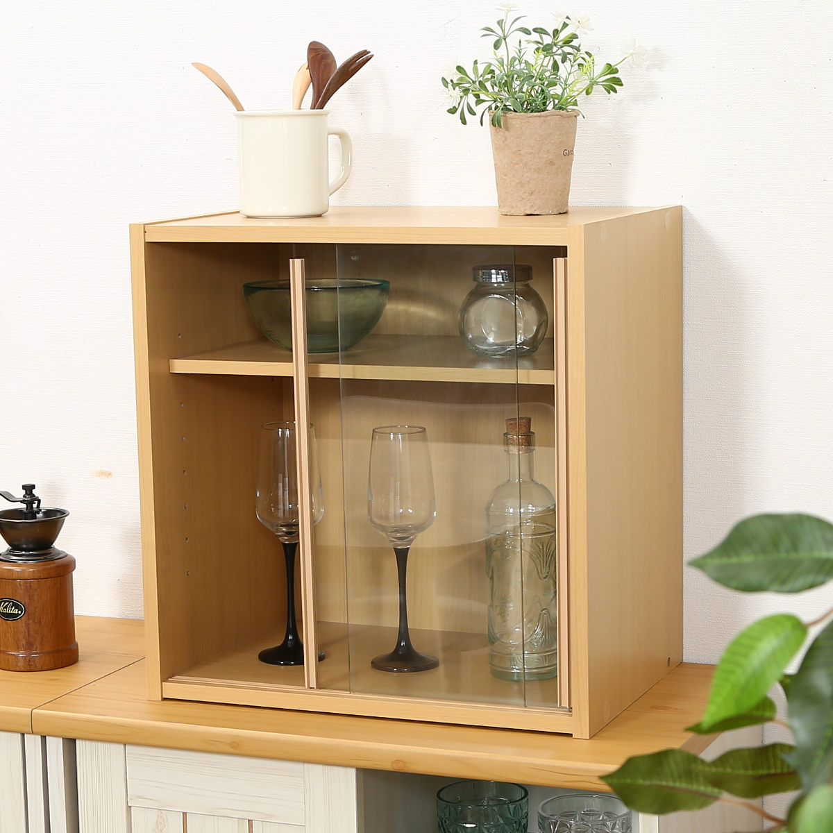 不二貿易（Fuji Boeki） ミニ食器棚 幅43cm 3段 カップボード ガラス