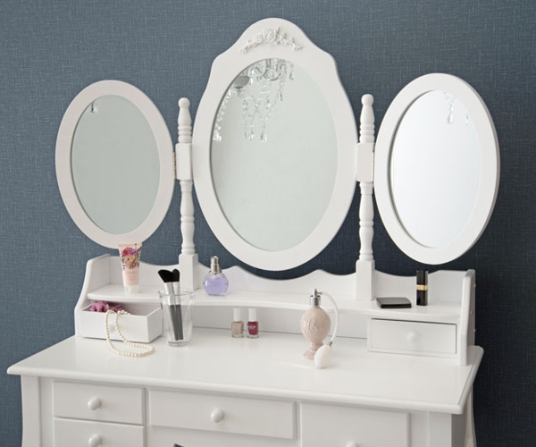 テーブル ホワイト ドレッサー 三面鏡 鏡台 デスク 化粧台 テーブル 姫系 Amazon｜HUISEN 三面鏡 ドレッサー 姫系 椅子セット 化粧台デスク 白