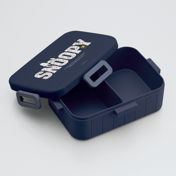 お弁当箱 1段 ４点ロック ランチボックス 新作グッ Peanuts スヌーピー ロゴ 弁当箱 Snoopy キャラクター レンジ対応 大容量 食洗機対応 900ml