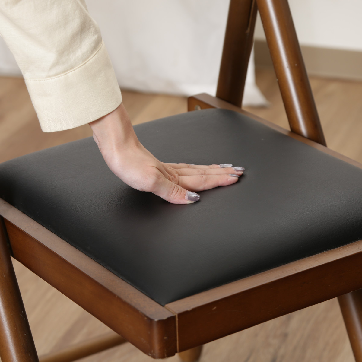 不二貿易（Fuji Boeki） デスクチェア 折りたたみ 座面高43cm 木製