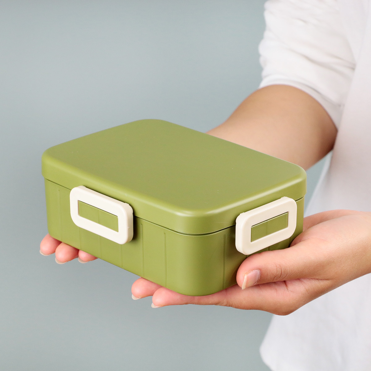 スケーター お弁当箱 1段 抗菌 4点ロック 650ml レトロフレンチ