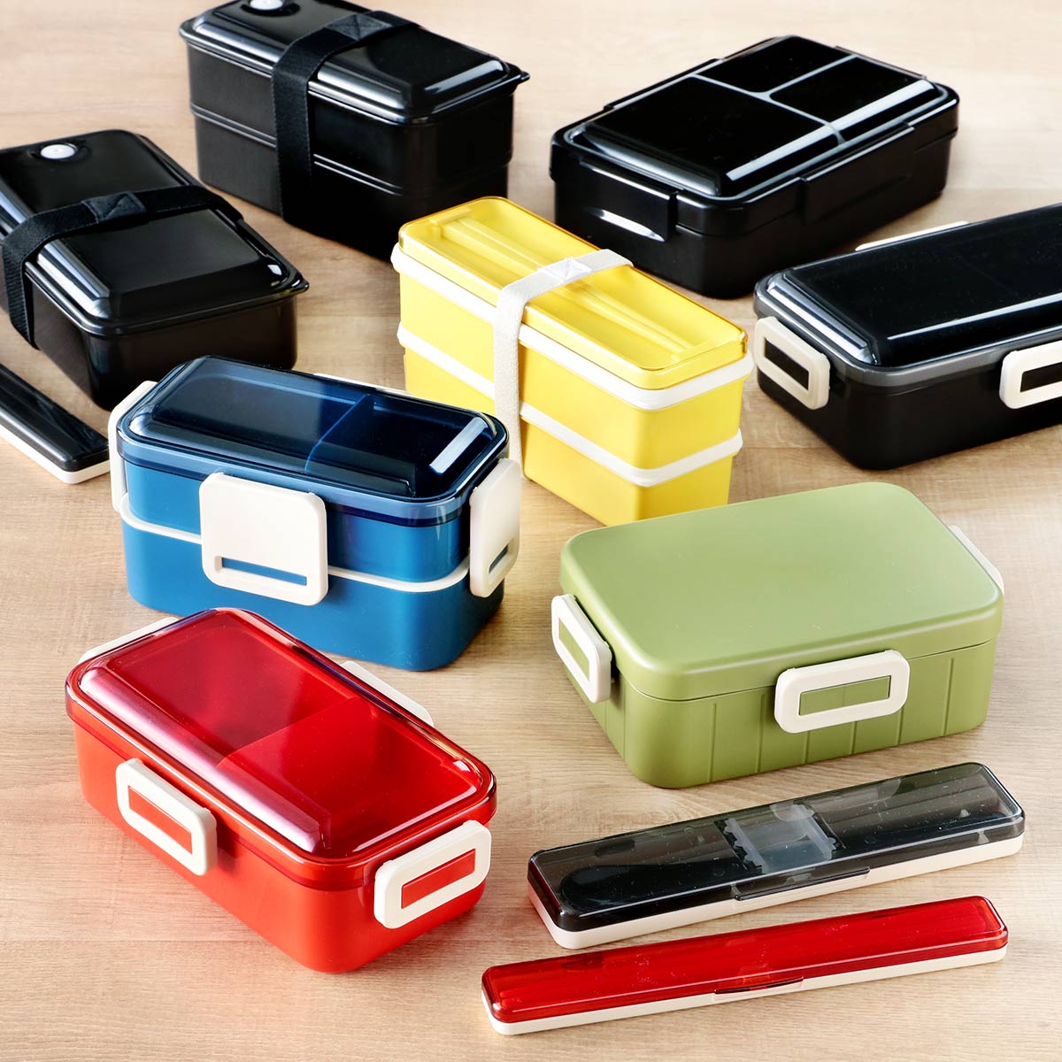 スケーター お弁当箱 1段 抗菌 4点ロック 650ml レトロフレンチ