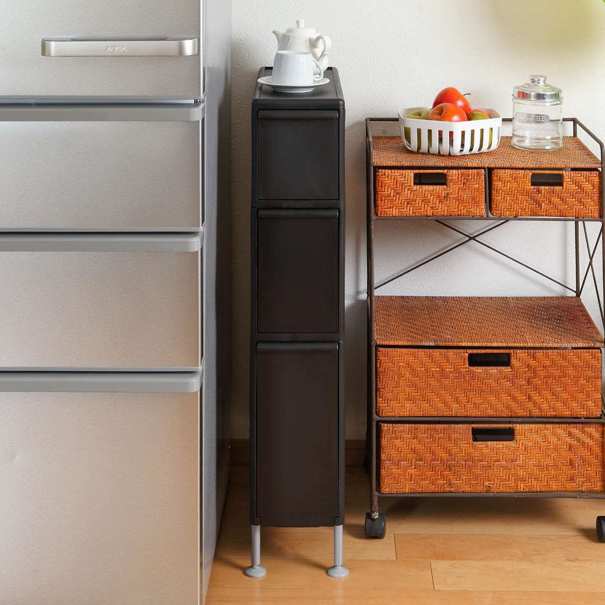 吉川国工業所 隙間収納 洗面所 段差をまたげる隙間ストッカー 3段 幅