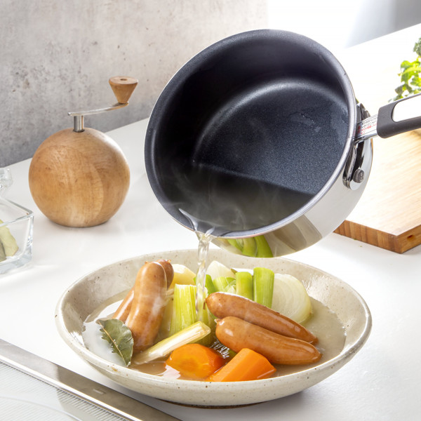 専用Queen ステンレススチール 片手鍋 蓋付き２個 谷口金属工業 片手鍋 14cm IH対応 ガラス蓋付き ストリール ステンレス