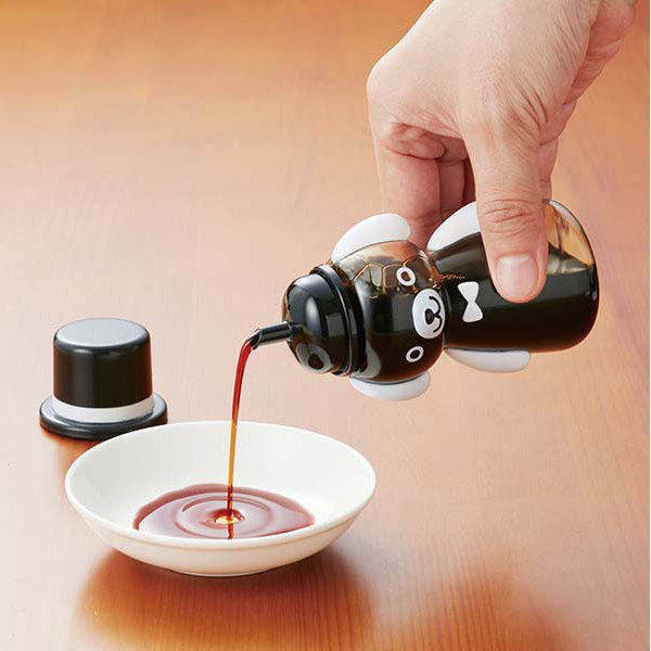 【90％OFF】【90％OFF】醤油差し キャップが帽子のしょう油差し （ 醤油さし しょうゆさし しょうゆ差し お酢 す 液体 フタ付き 容器 ）  食器、グラス、カトラリー