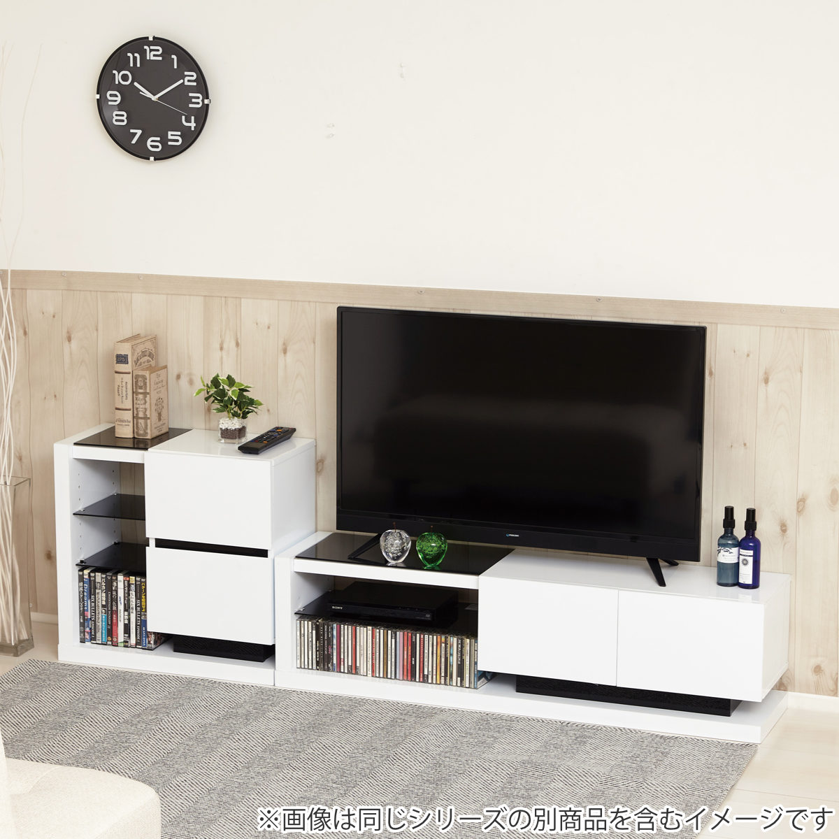 キャビネット 扉付きラック 鏡面仕上げ スタイリッシュモノトーン 幅