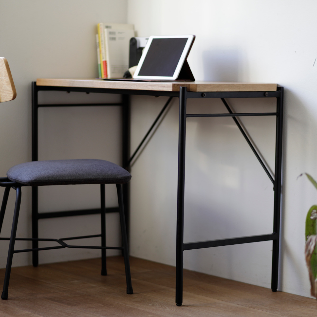 【新品送料無料】グランテーブル 幅90cm 折りたたみ 机 つくえ モダン 木製 グランテーブル(ナチュラル) 幅90cm】 机 木製 折り畳み ローテーブル