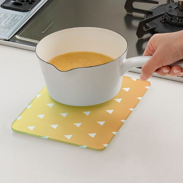 キッチントッププレート 鍋敷き 耐熱ガラス製 和柄 22.6×16.2cm ガラス