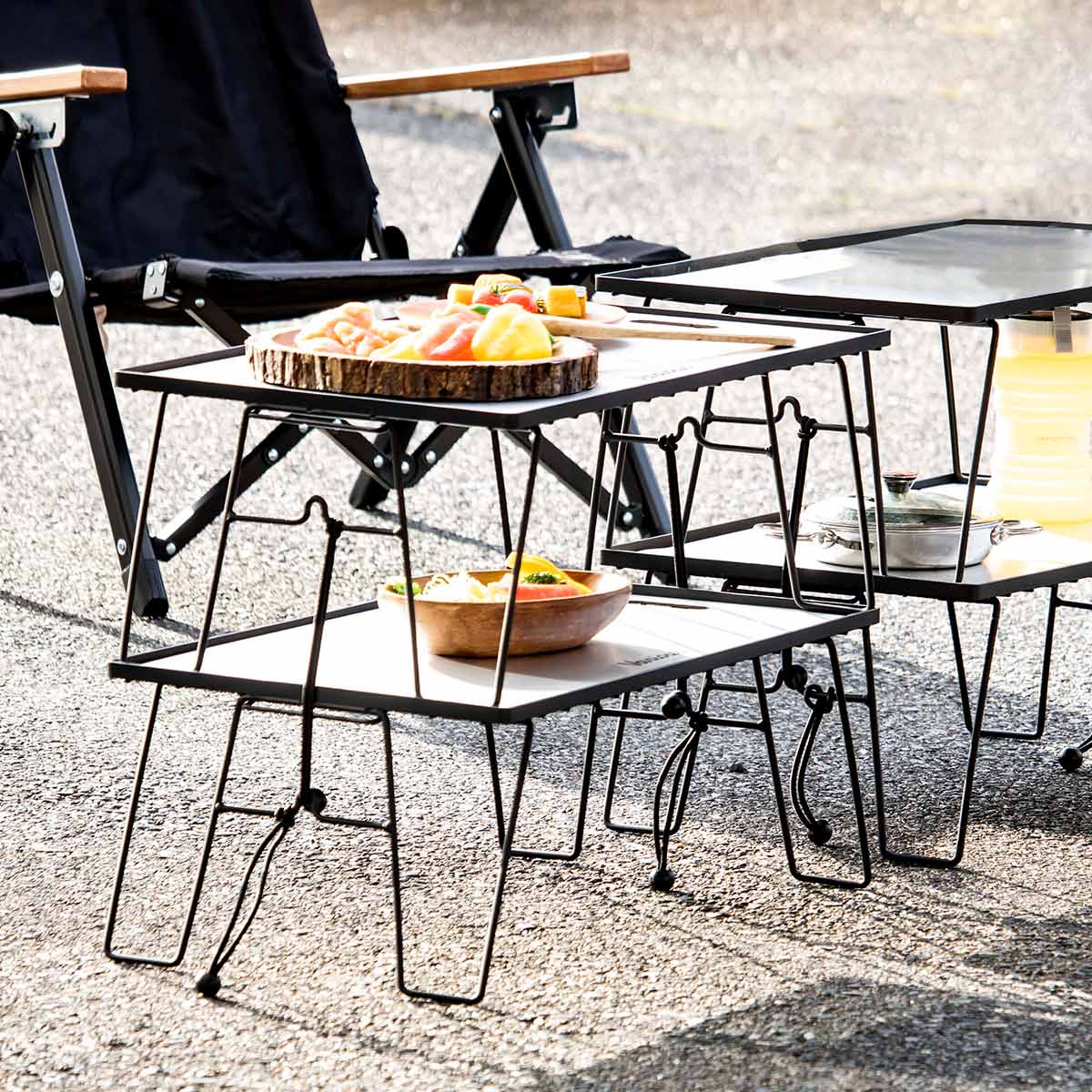 28000円→アウトレットSALE！アクリルキャンプテーブル80ｘ40ｃｍ棚付き SANKA アウトドアラック ローテーブル シェルフ 2way 軽量 ベリアス