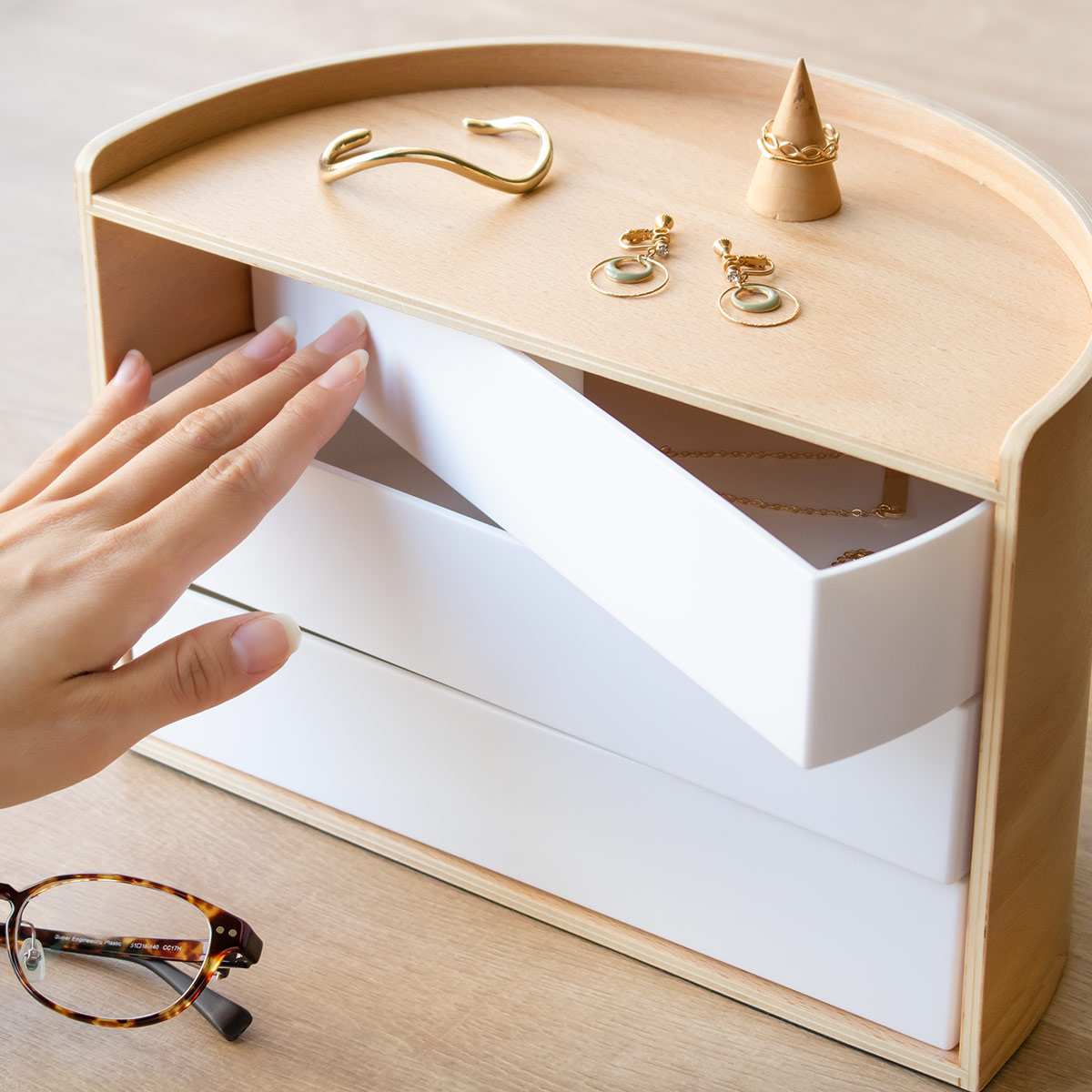 Umbra（アンブラ） 小物収納 ムーナ 回転式 アクセサリーケース 収納