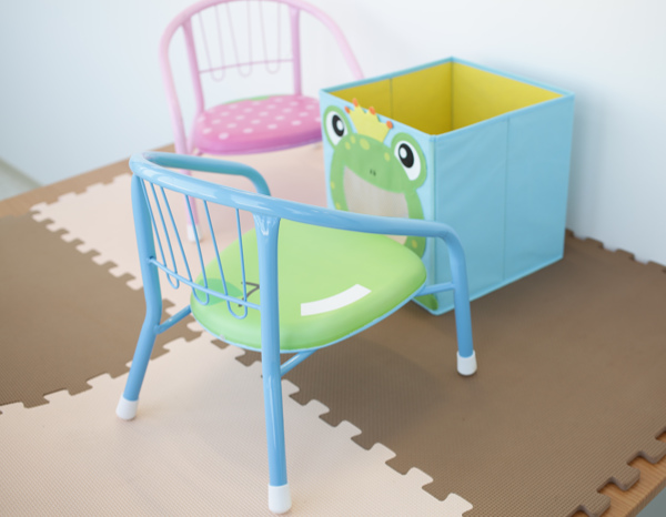 不二貿易（Fuji Boeki） ベビーチェア 座面高17cm キッズチェア 音が