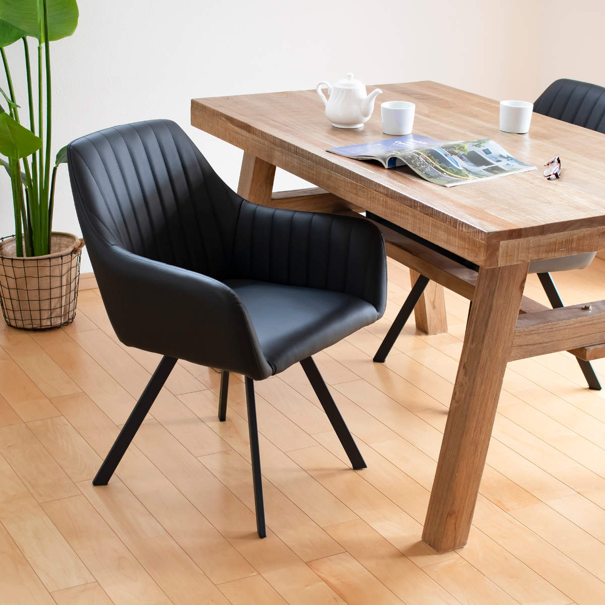 B.Bファニシング チェア 座面高42cm ひじ掛け レザー調 ヴィンテージ調