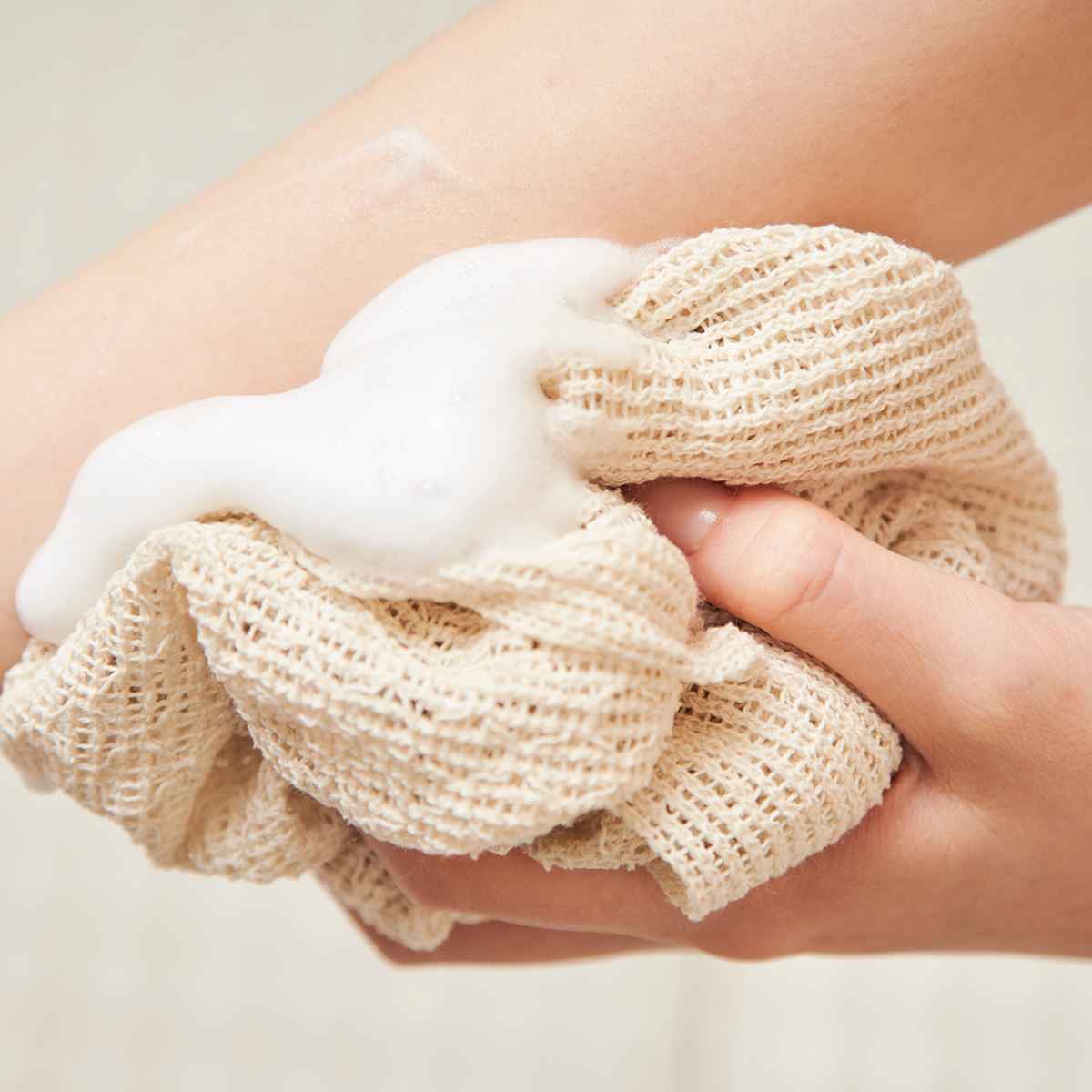 アイセン（aisen） ボディタオル 絹タオル （ ウォッシュタオル