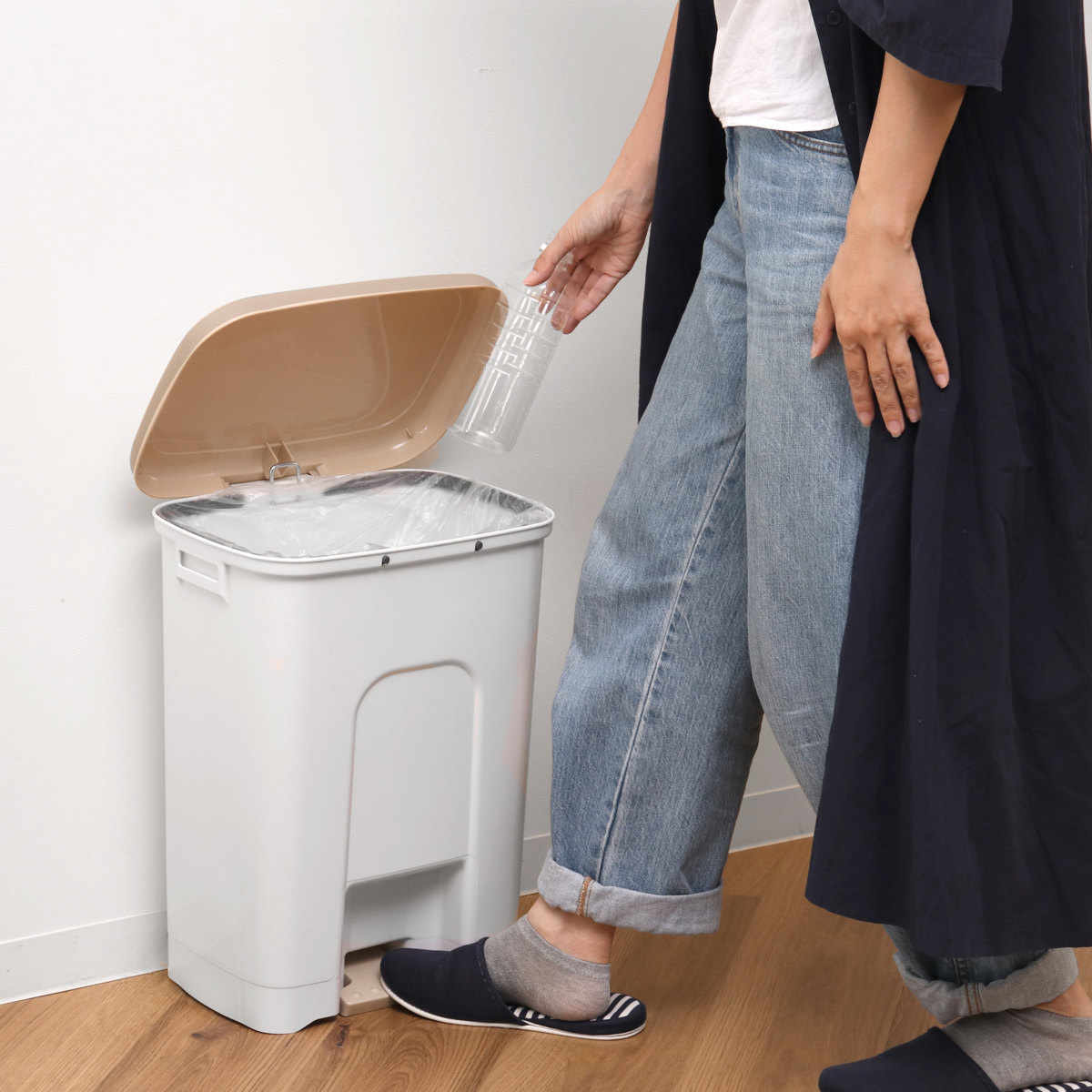サンコープラスチック ゴミ箱 25L ペダルペール （ 25 リットル 25l 