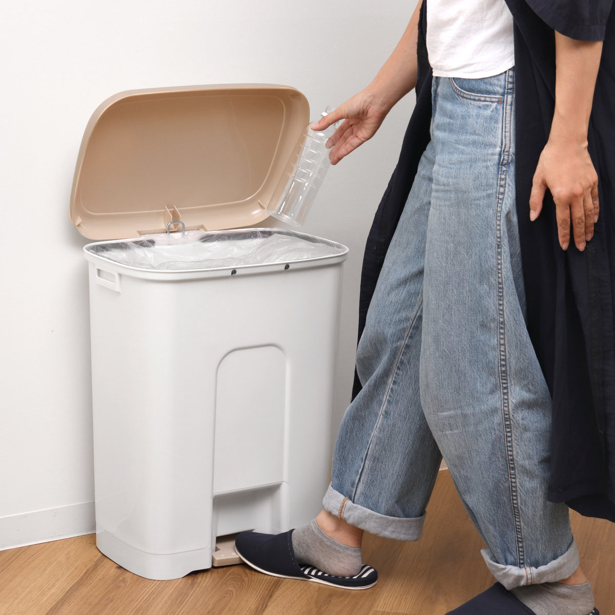 サンコープラスチック ゴミ箱 45L ペダルペール （ 45 リットル 45l