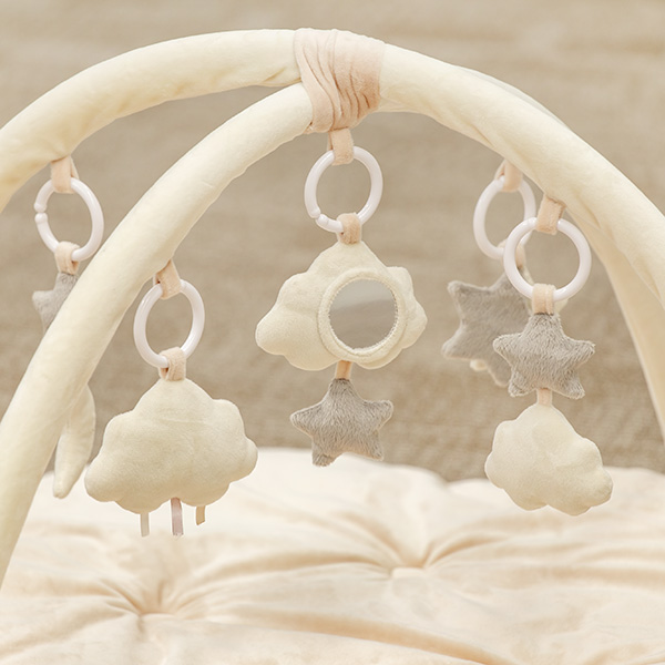 プレイジム マット ふわふわくものプレイジムマット 出産祝い ベビー