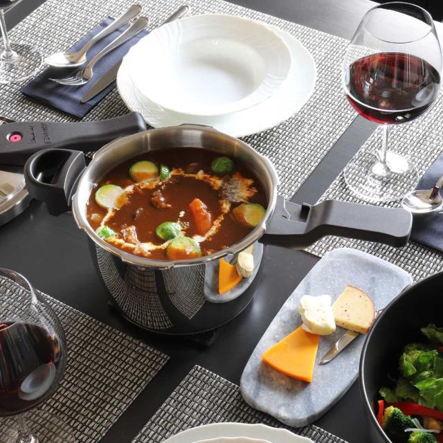 ワンダーシェフ （在庫処分特価） 圧力鍋 3L IH対応 魔法のクイック