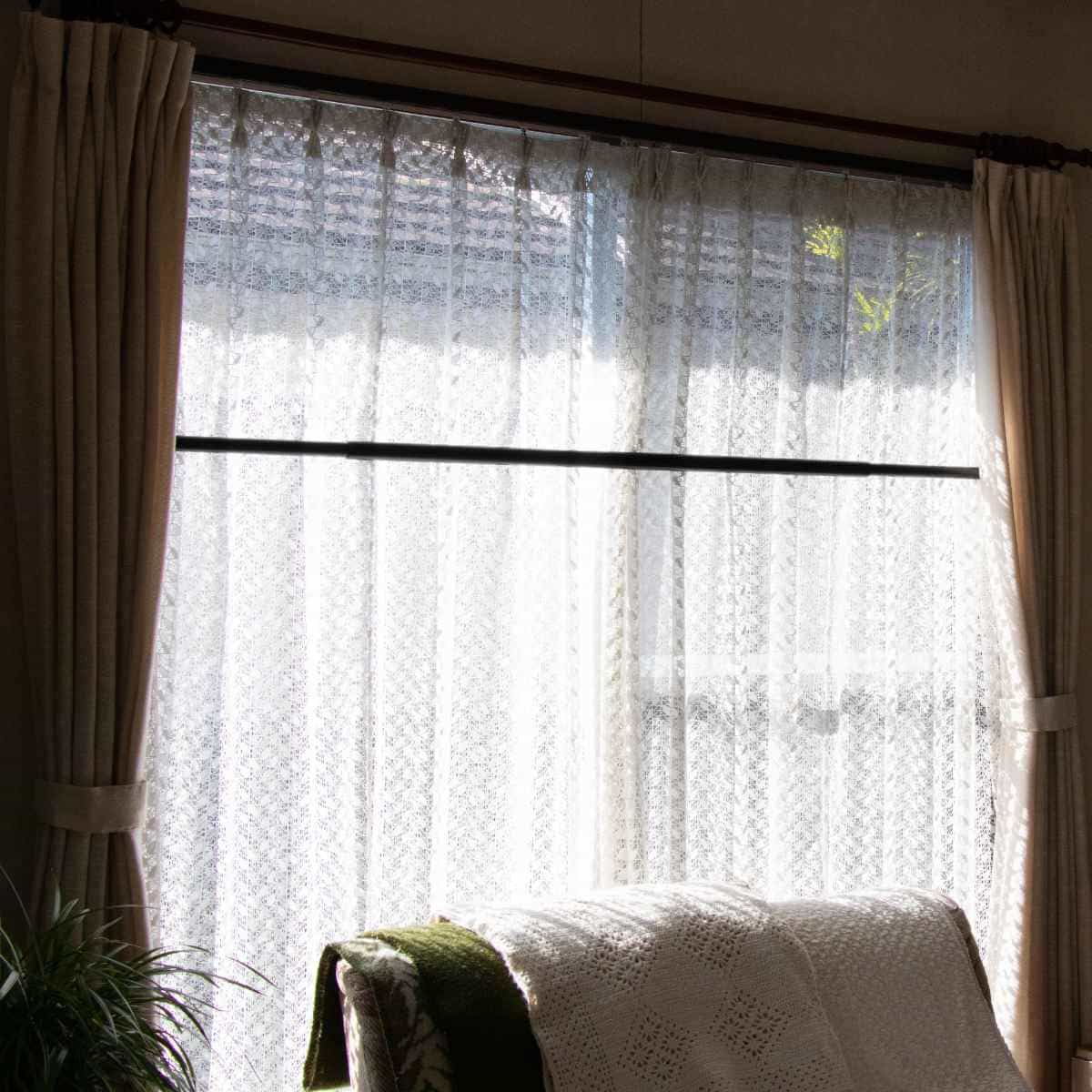 物干し 室内 FRAMES 窓枠突っ張り物干し （ 室内物干し 突っ張り 窓枠 折りたたみ 伸縮 日本製 ）の画像