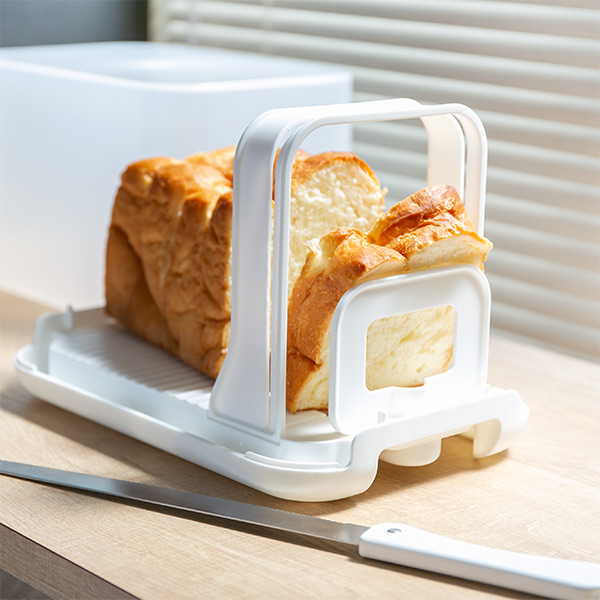 パール金属 パンスライサー ケース付き IN CUBE ブレッドケース カット