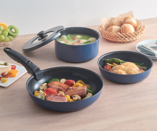 THERMOS（サーモス） 取っ手のとれる鍋 18cm ガス火専用 着脱ハンドル