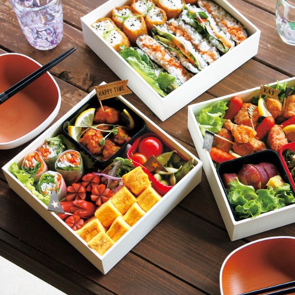 三段弁当重箱 HAKOYA 弁当箱 重箱 3段 2100ml 2人 3人用 15cm 角 三段重 ホワイト