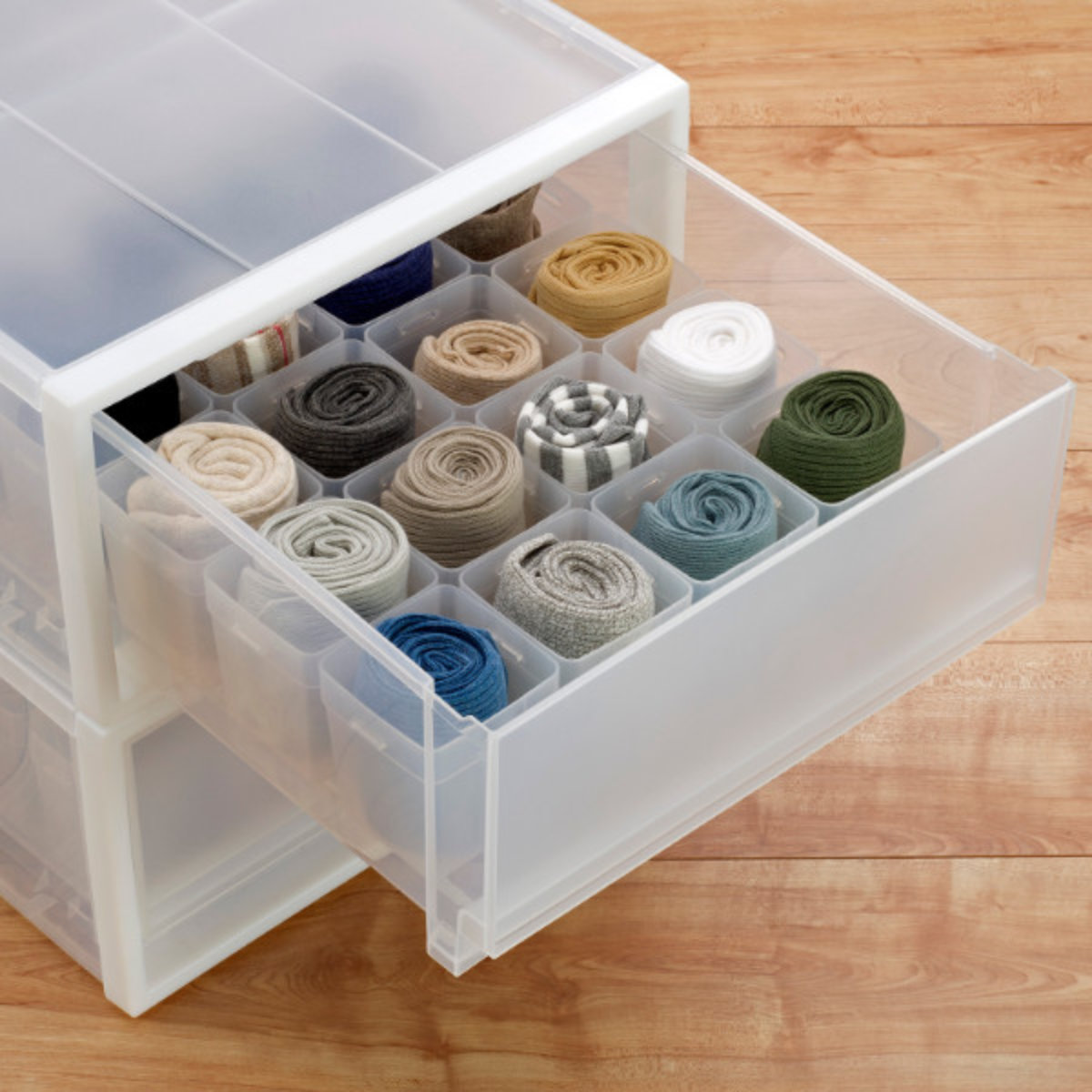 イノマタ化学 仕切りケース 幅7.4×奥行7.4×高さ8cm くつ下整理カップ M