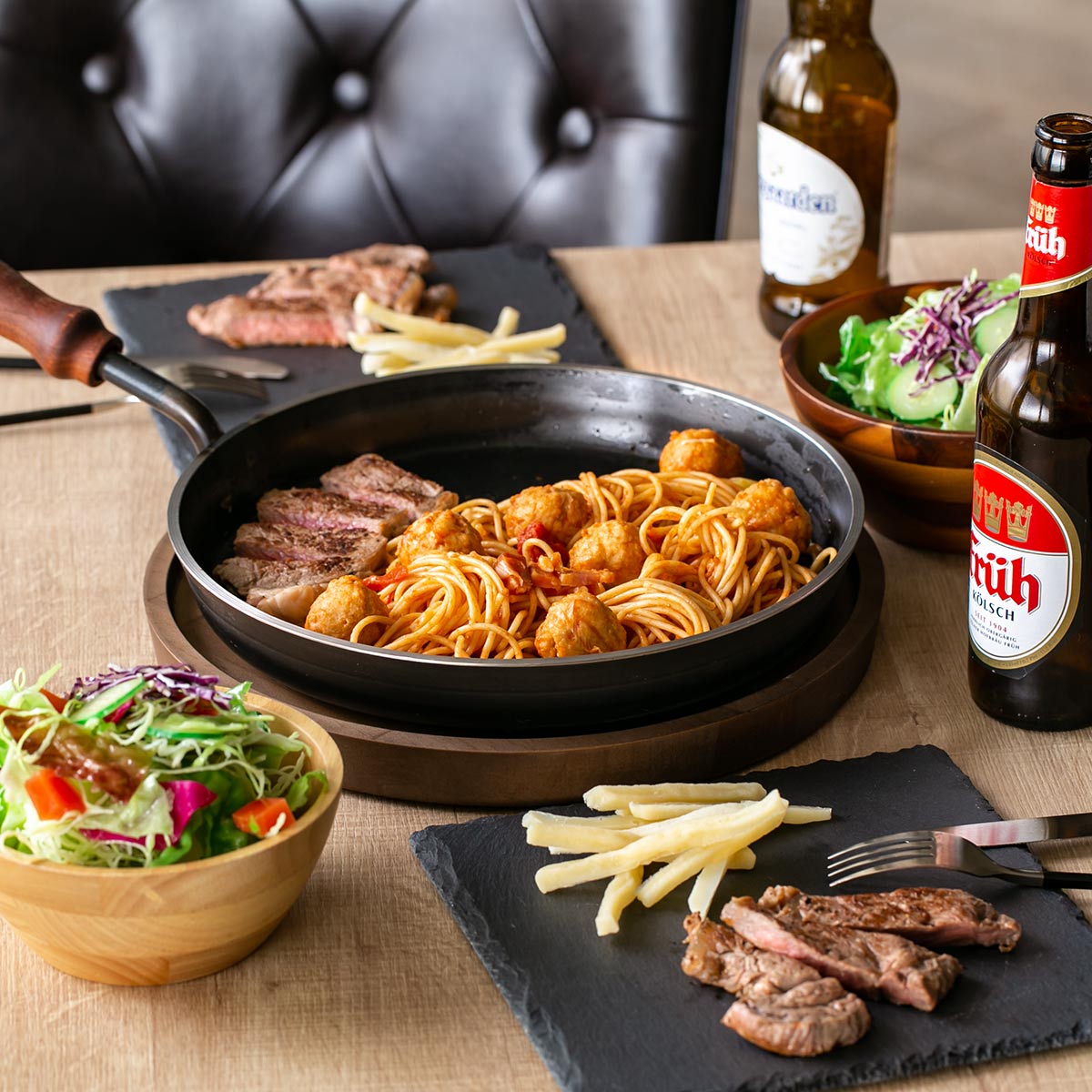 オークス（AUX） 鉄フライパン 26cm IH対応 蓋付き 大人の鉄板 日本製