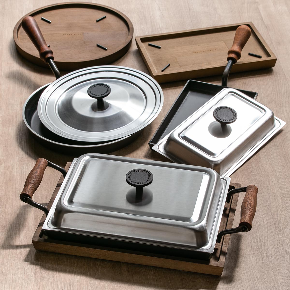 オークス（AUX） 鉄板 小 IH対応 鉄製 大人の鉄板 日本製 （ ガス火