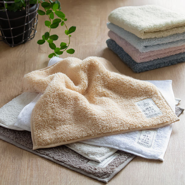 ミニタオル 25×25cm 綿雪のようなタオル ベルベットカラー （ タオル
