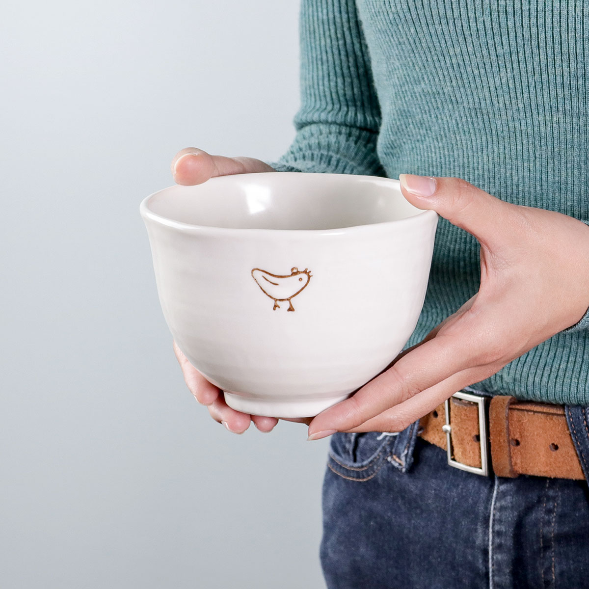 丼ぶり 13cm 小丼 トリのお散歩 磁器 美濃焼 日本製 （ 食洗機対応