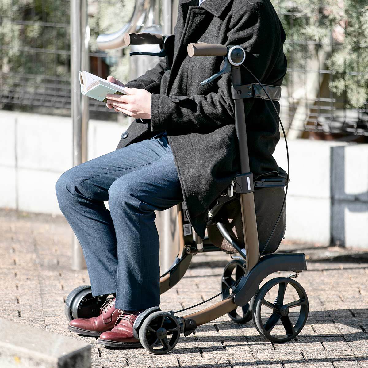 歩行器 ジェンティルマローネ ミケーレ 介護用品 （ 歩行車