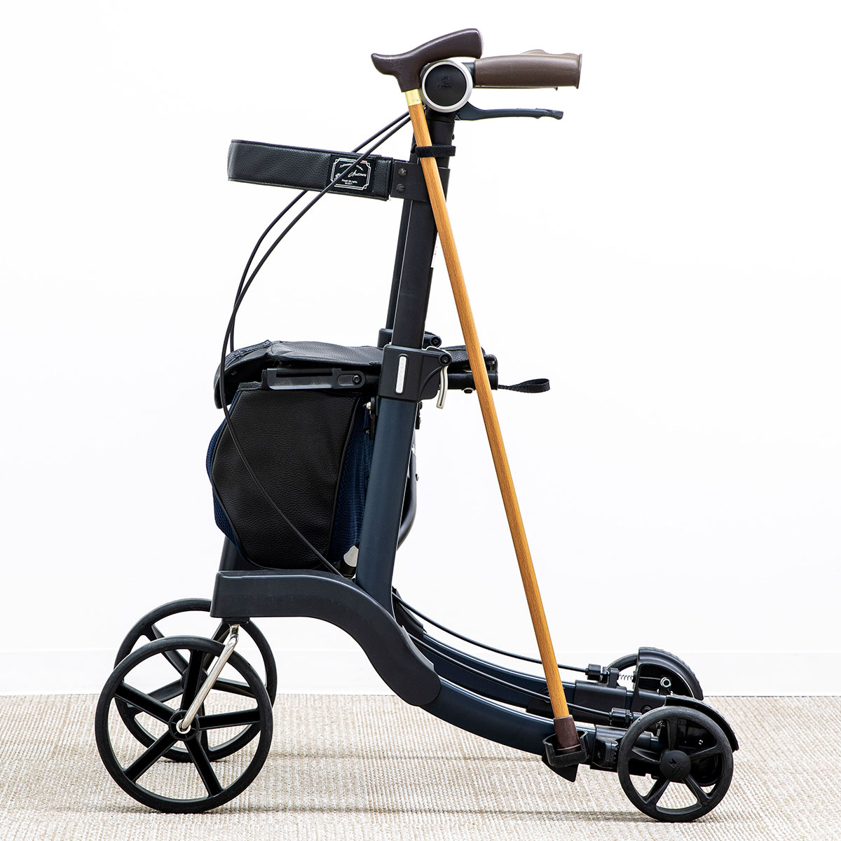 歩行器 ジェンティルマローネ ミケーレ 介護用品 （ 歩行車 シルバー