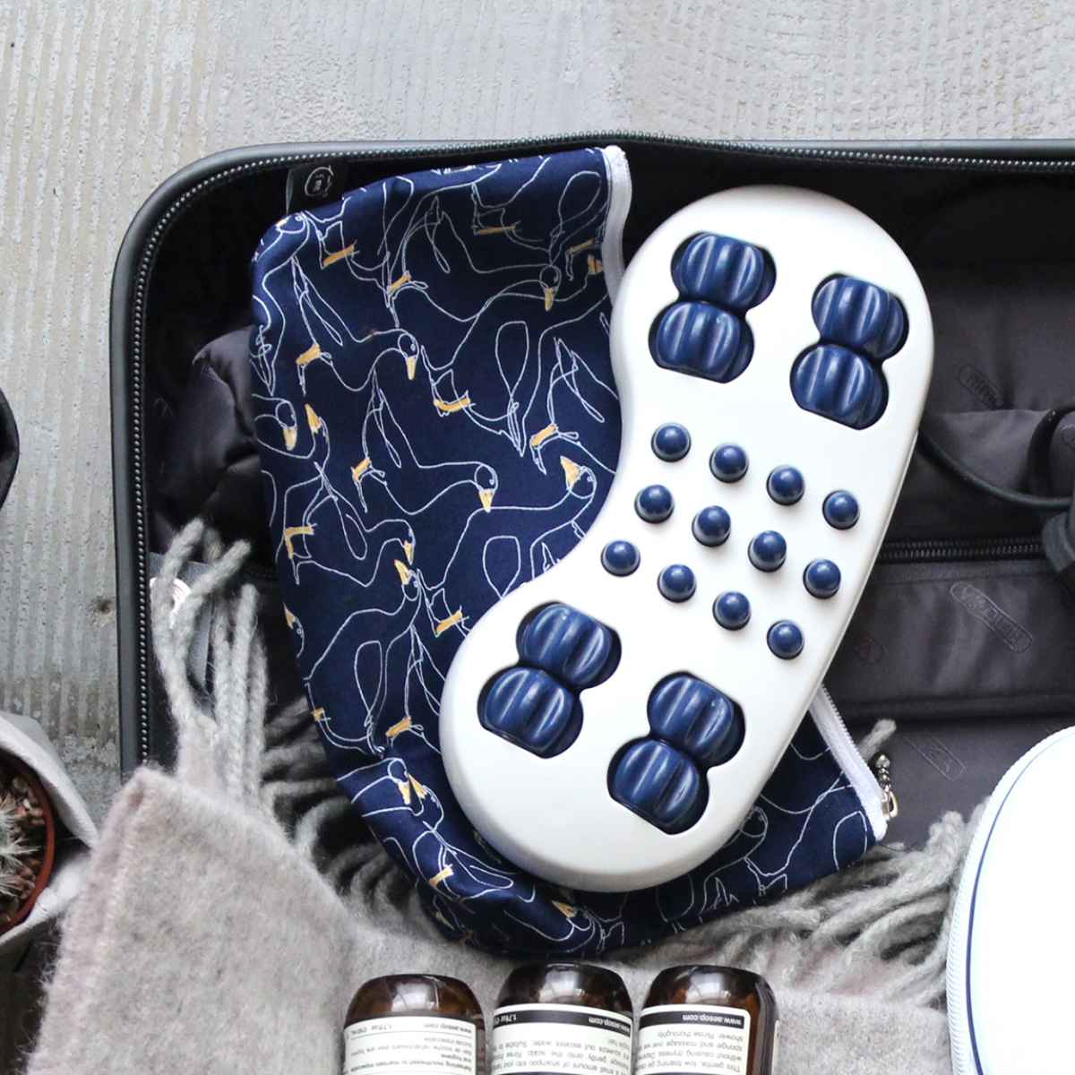 YOSAECORA 美顔ローラー 専用ポーチ付き YOSAECORA 美顔ローラー 専用ポーチ付き YOSAECORA 美顔ローラー 専用