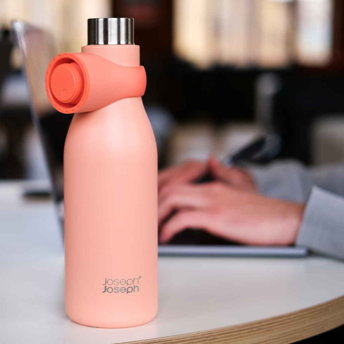 【新品未使用】Pink Pony ループ ウォーター ボトル Joseph 水筒 500ml 保温 保冷 ループ 真空断熱ウォーターボトル