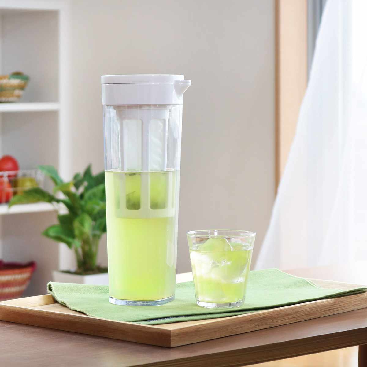 ピッチャー 1.1L 茶こし付き ドリンクビオ 横置き プラスチック （ 冷