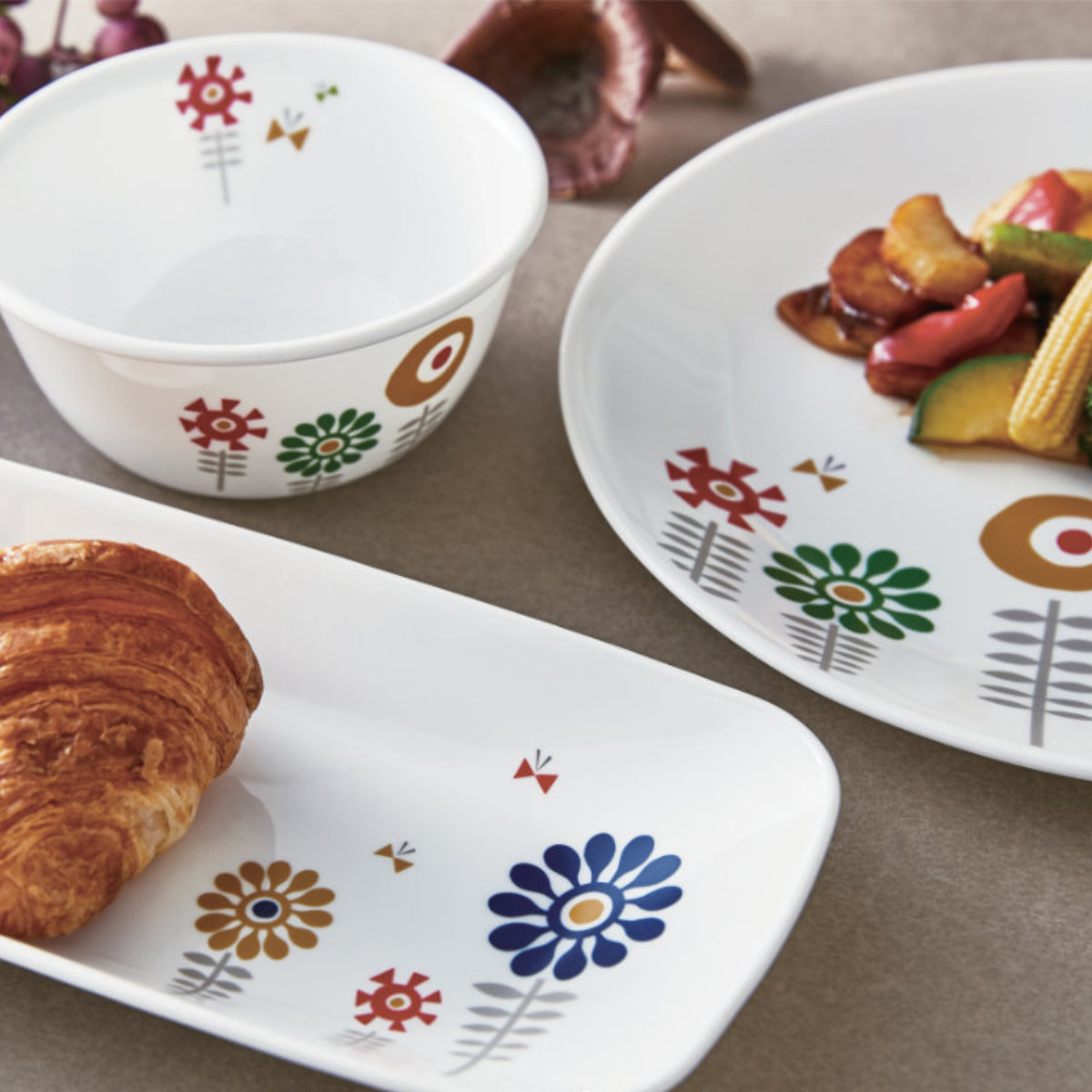 プレート 22.5cm スクエア CORELLE ケイユクッカ 強化ガラス （ 食洗機