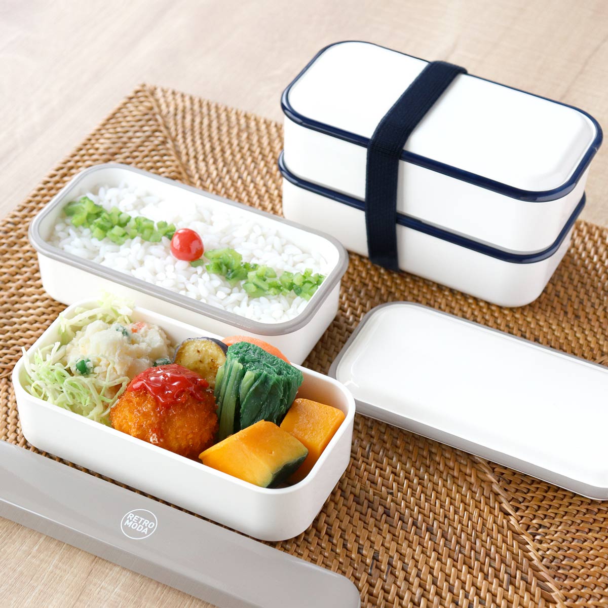 【現状品】真鍮製お弁当箱2段　アンティーク　インテリア　ビンテージ 弁当箱 550ml 2段 レトロモーダ スクエアランチ （ お弁当箱 ランチ