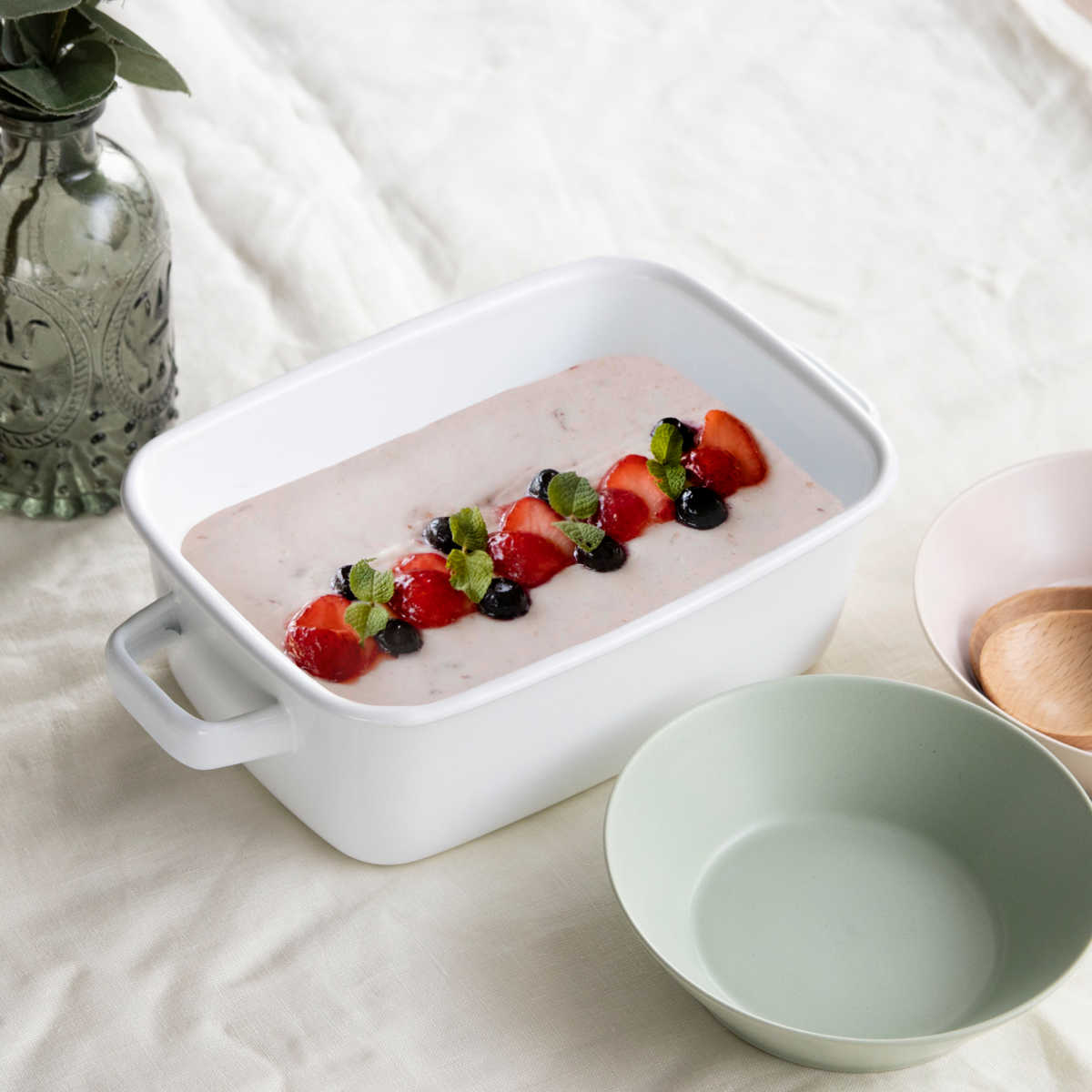 パール金属 グラタン皿 18cm 深型 ホーロー ブランキッチン