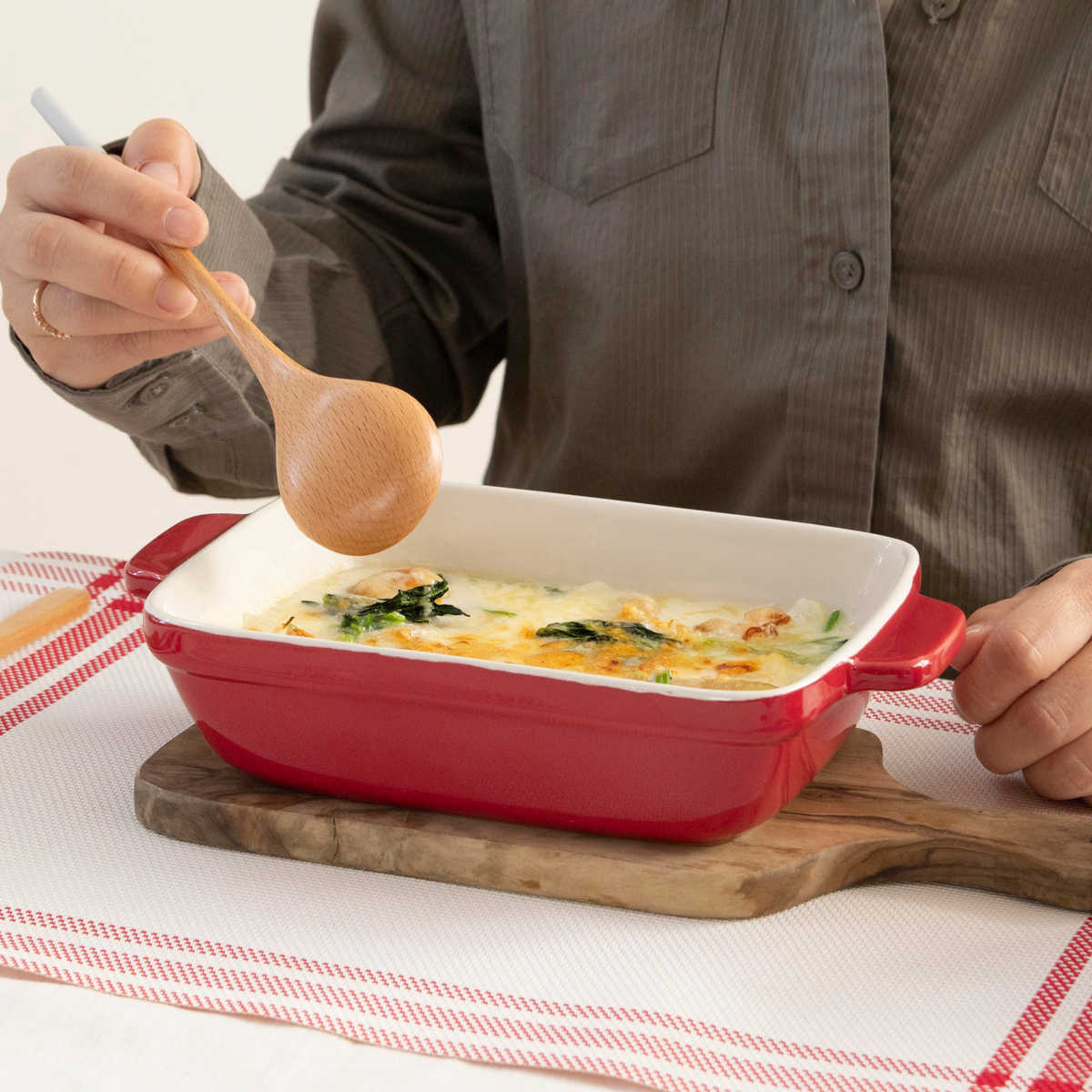 パール金属 グラタン皿 18cm 長方形 深型 陶磁器 （ 電子レンジ対応