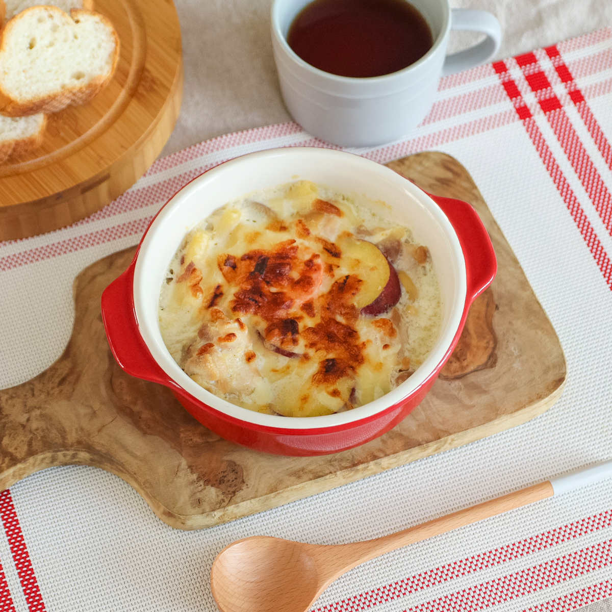 パール金属 グラタン皿 15cm 丸型 深型 陶磁器 （ 電子レンジ対応