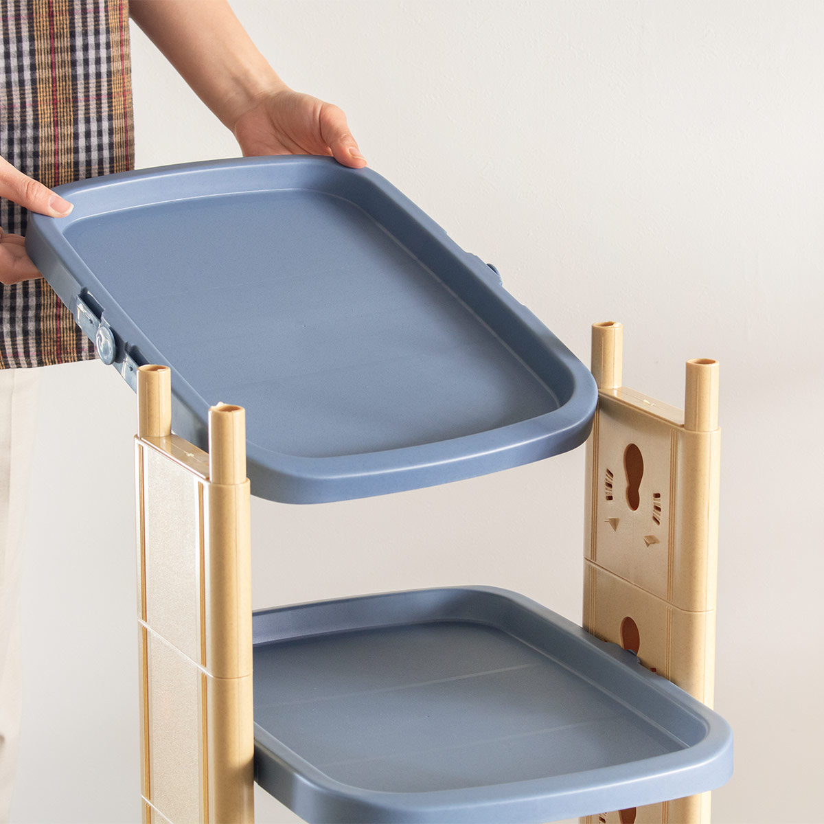 伊勢藤 シューズラック ソルダー 6段 回転 省 スペース （ 下駄箱 靴