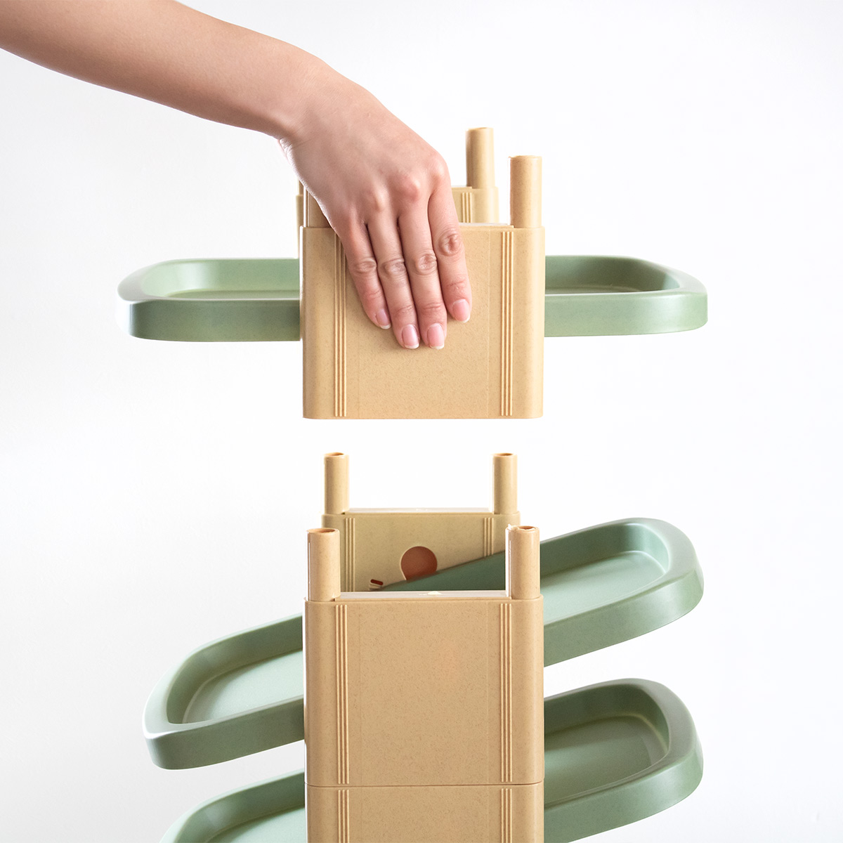 伊勢藤 シューズラック ソルダー 6段 回転 省 スペース （ 下駄箱 靴